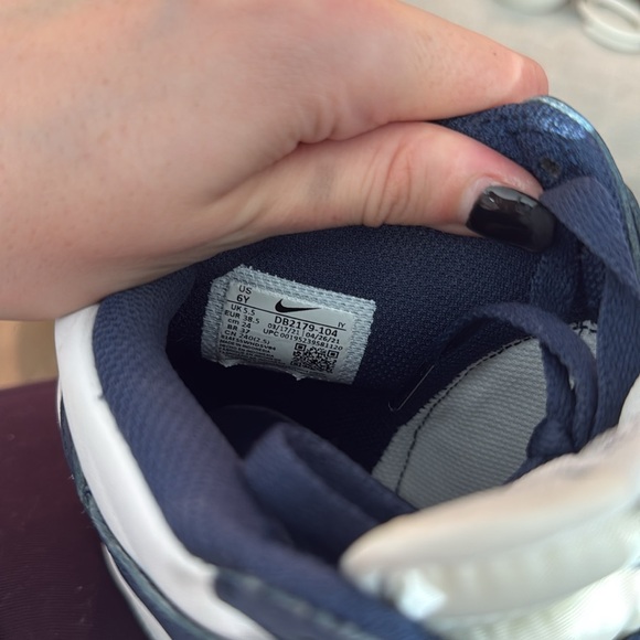 Nike Dunk High - Midnight Navy - Picture 7 of 7